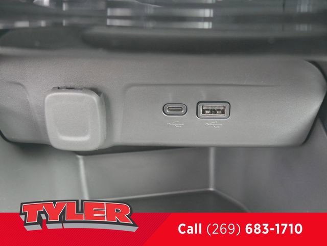 New 2026 Chevrolet Trax LT w/ Driver Confidence Package FWD image 32