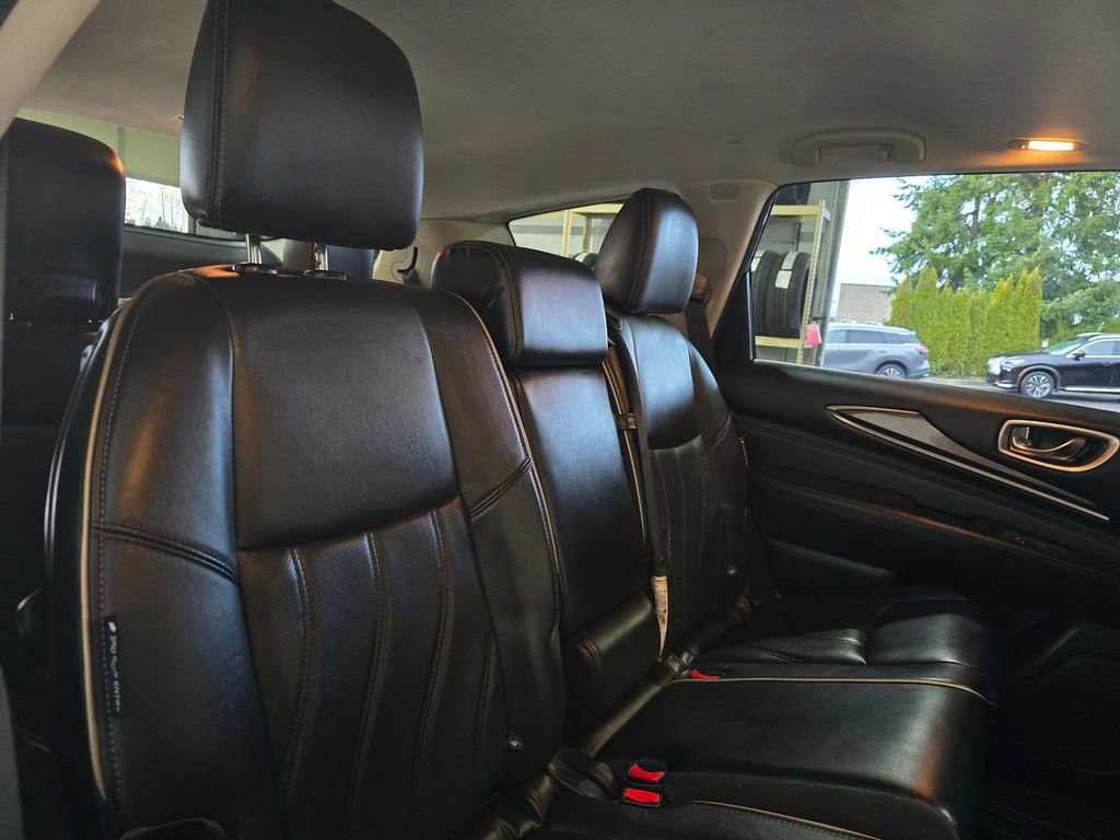 Used 2019 INFINITI QX60 Luxe w/ Essential Package image 28