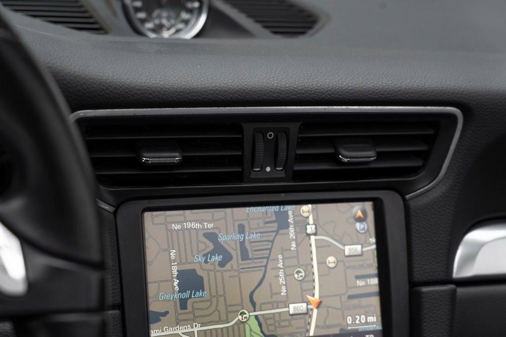 Used 2013 Porsche 911 Carrera image 28