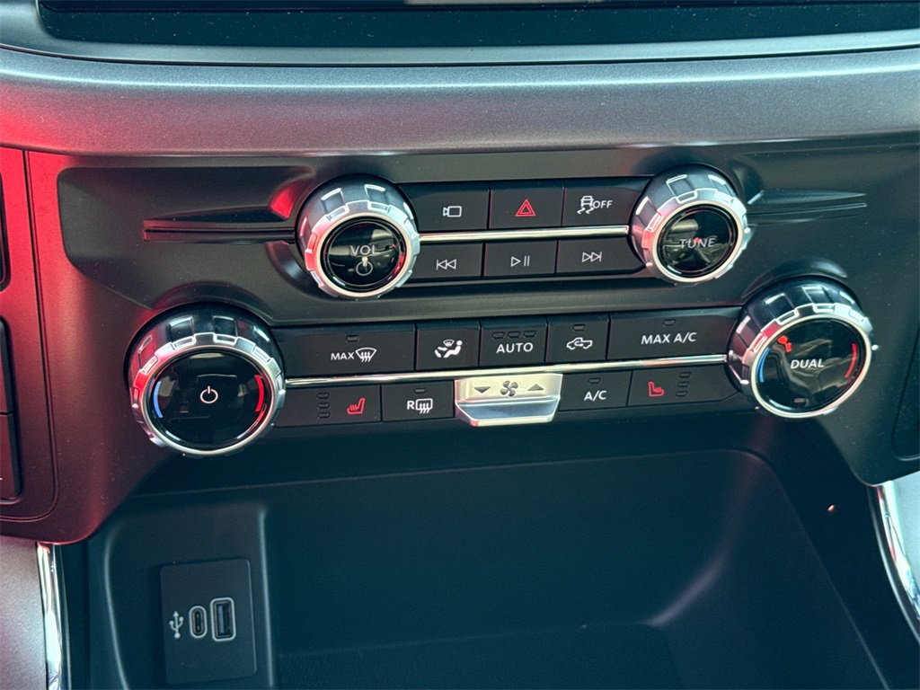 New 2025 Ford F150 XLT w/ Equipment Group 302A MID image 29