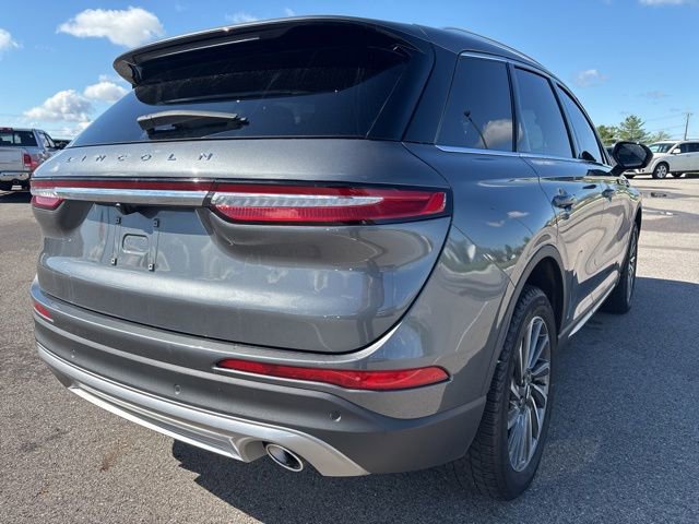 Used 2023 Lincoln Corsair Reserve AWD/4WD image 13