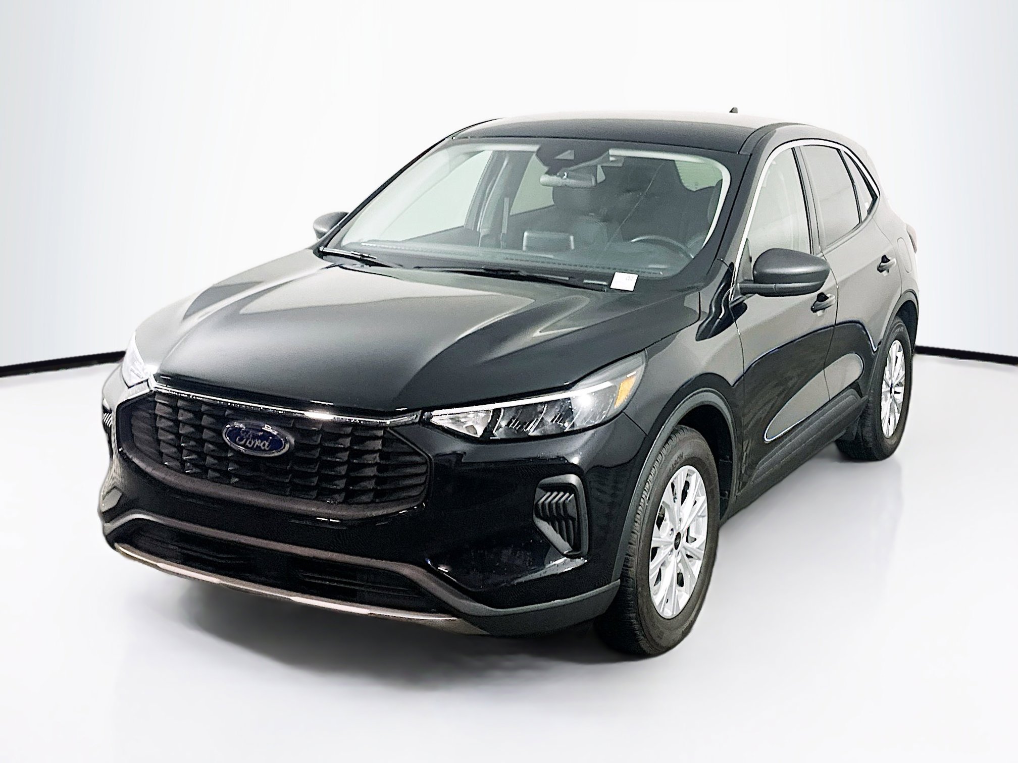 Used 2024 Ford Escape Active FWD image 3