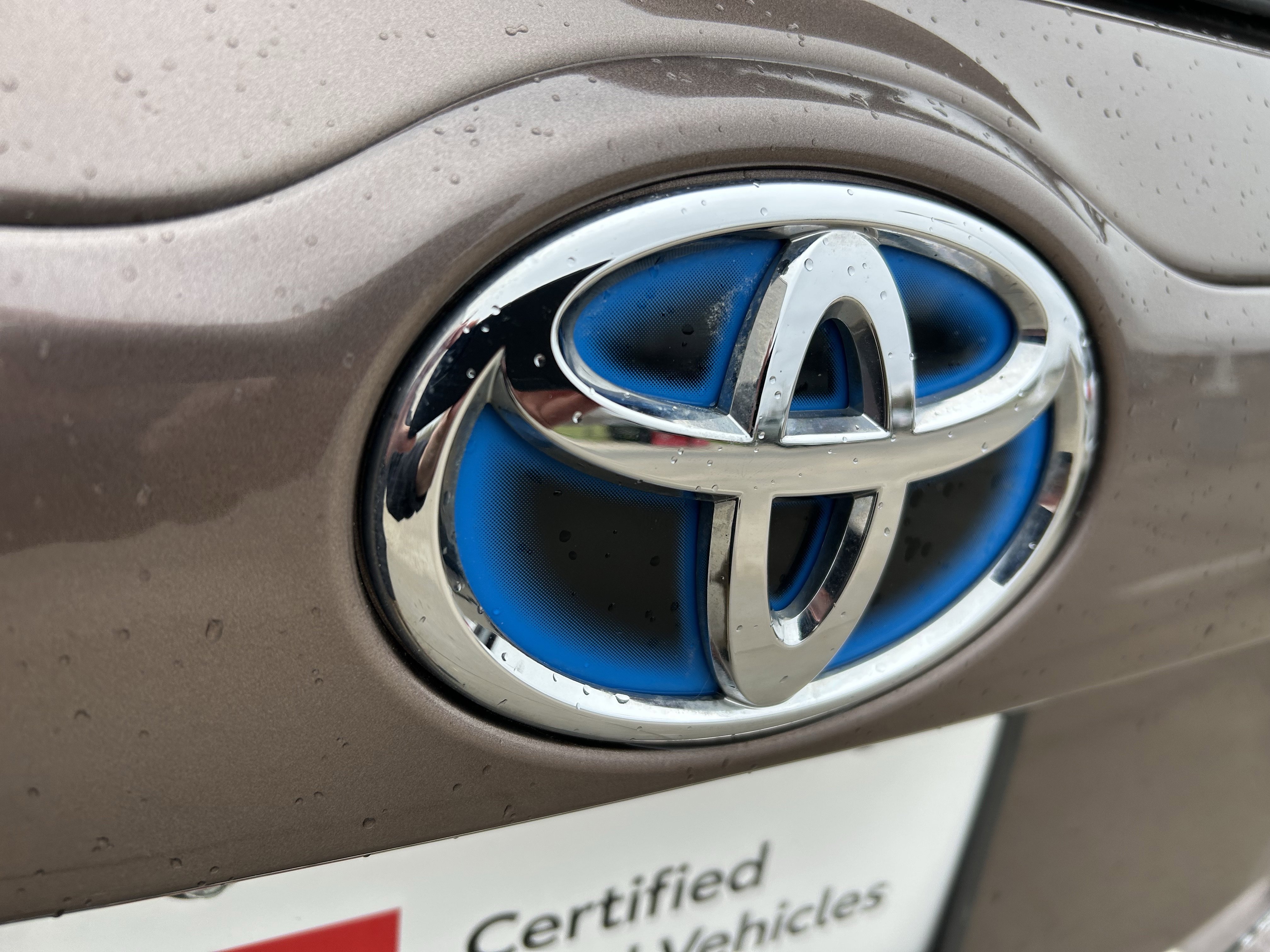 Certified 2018 Toyota Highlander Limited Platinum image 12