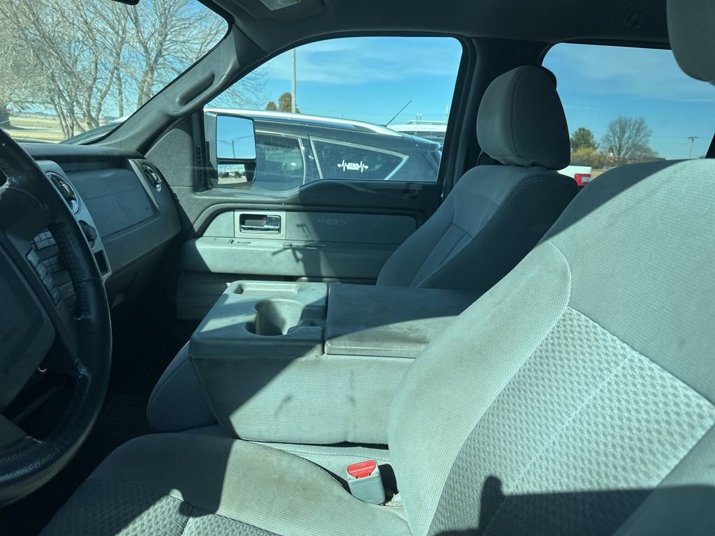 Used 2011 Ford F150 XLT w/ XLT Chrome Pkg image 17