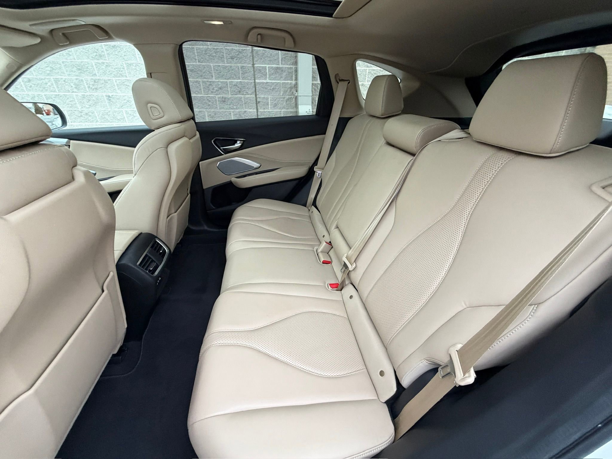 Used 2024 Acura RDX w/ Technology Package AWD/4WD image 23