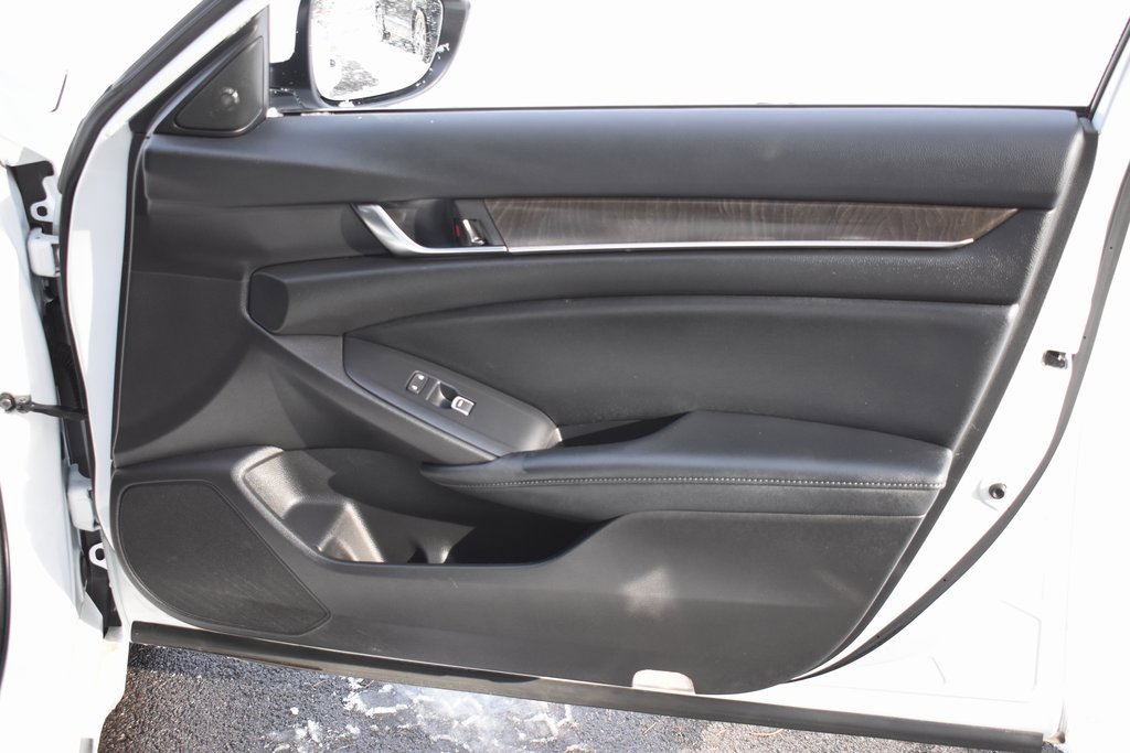Used 2022 Honda Accord EX-L image 27