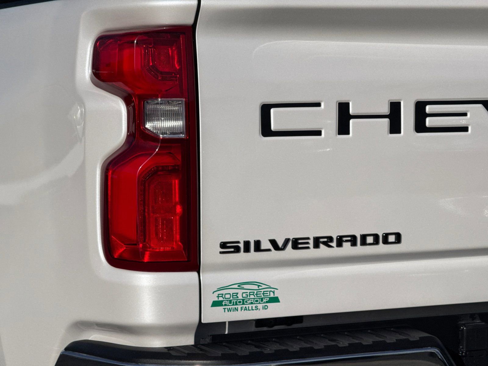 Used 2024 Chevrolet Silverado 3500 LTZ w/ LTZ Convenience Package image 34