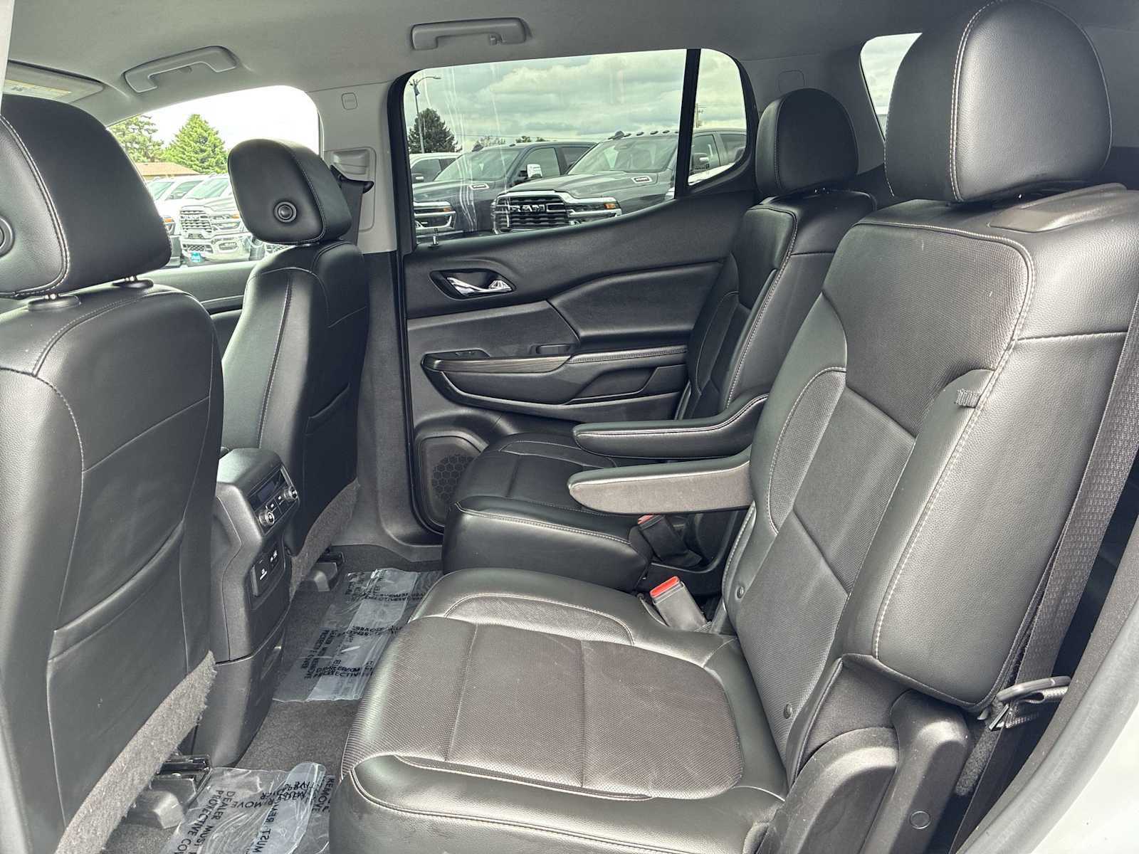 Used 2020 GMC Acadia SLT w/ Driver Alert Package II AWD/4WD image 24