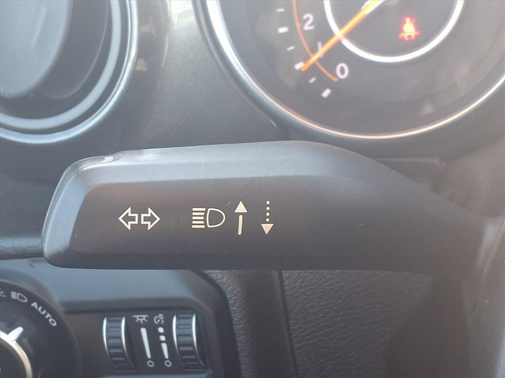 Used 2019 Jeep Wrangler Unlimited Sport image 12