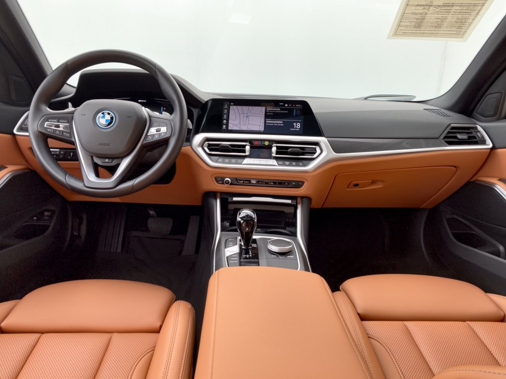 Used 2022 BMW 330e xDrive w/ Premium Package AWD/4WD image 17