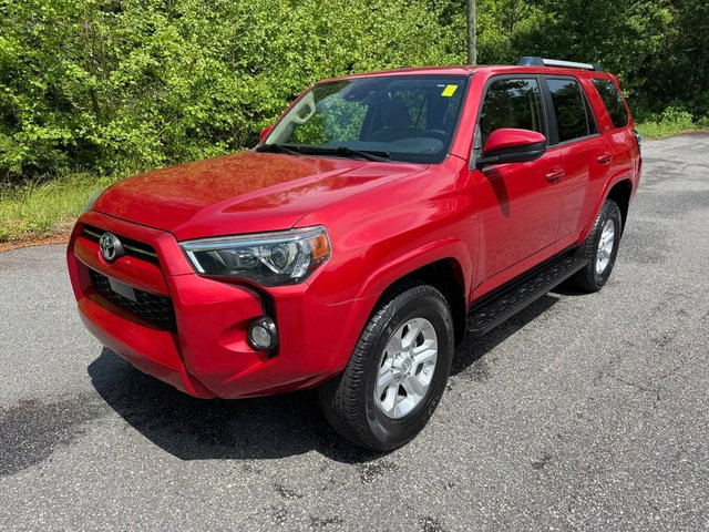 Used 2020 Toyota 4Runner SR5 AWD/4WD image 2