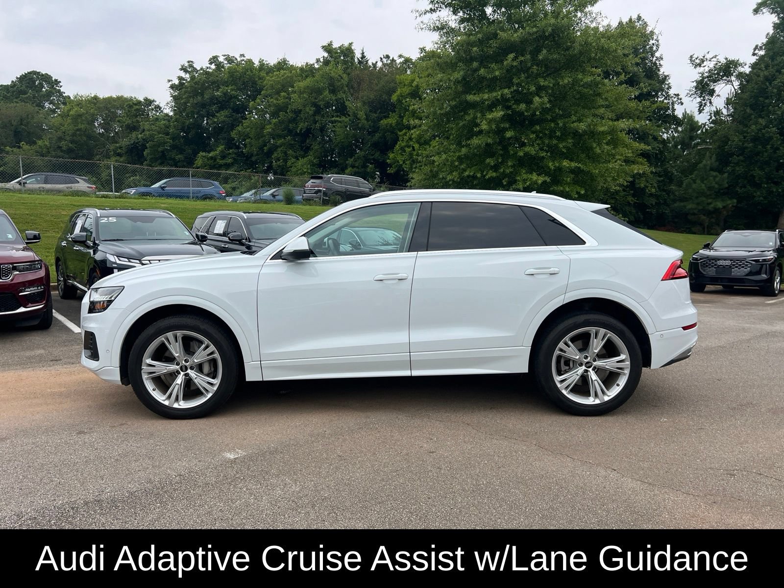 Used 2023 Audi Q8 Premium AWD/4WD image 4