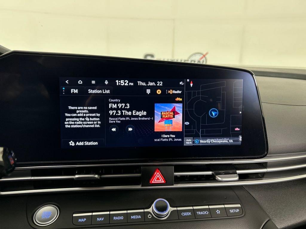 Certified 2023 Hyundai Elantra SEL w/ Convenience Package image 14