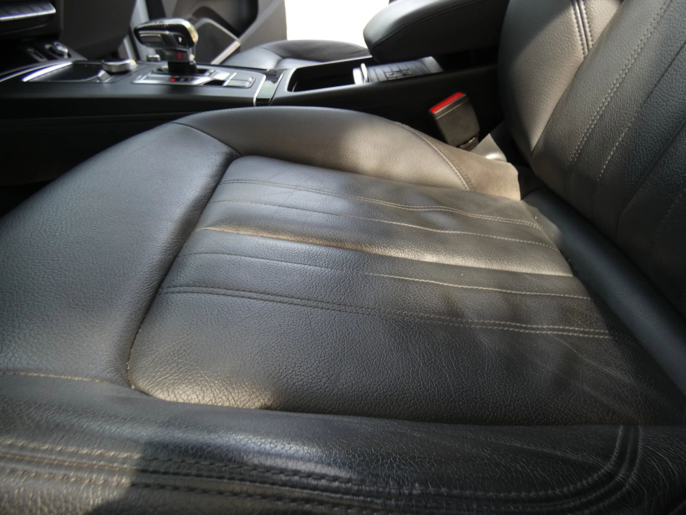 Used 2020 Audi Q5 e Premium Plus image 47