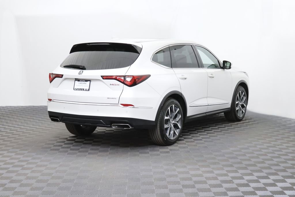 Used 2023 Acura MDX SH-AWD w/ Technology Package image 9