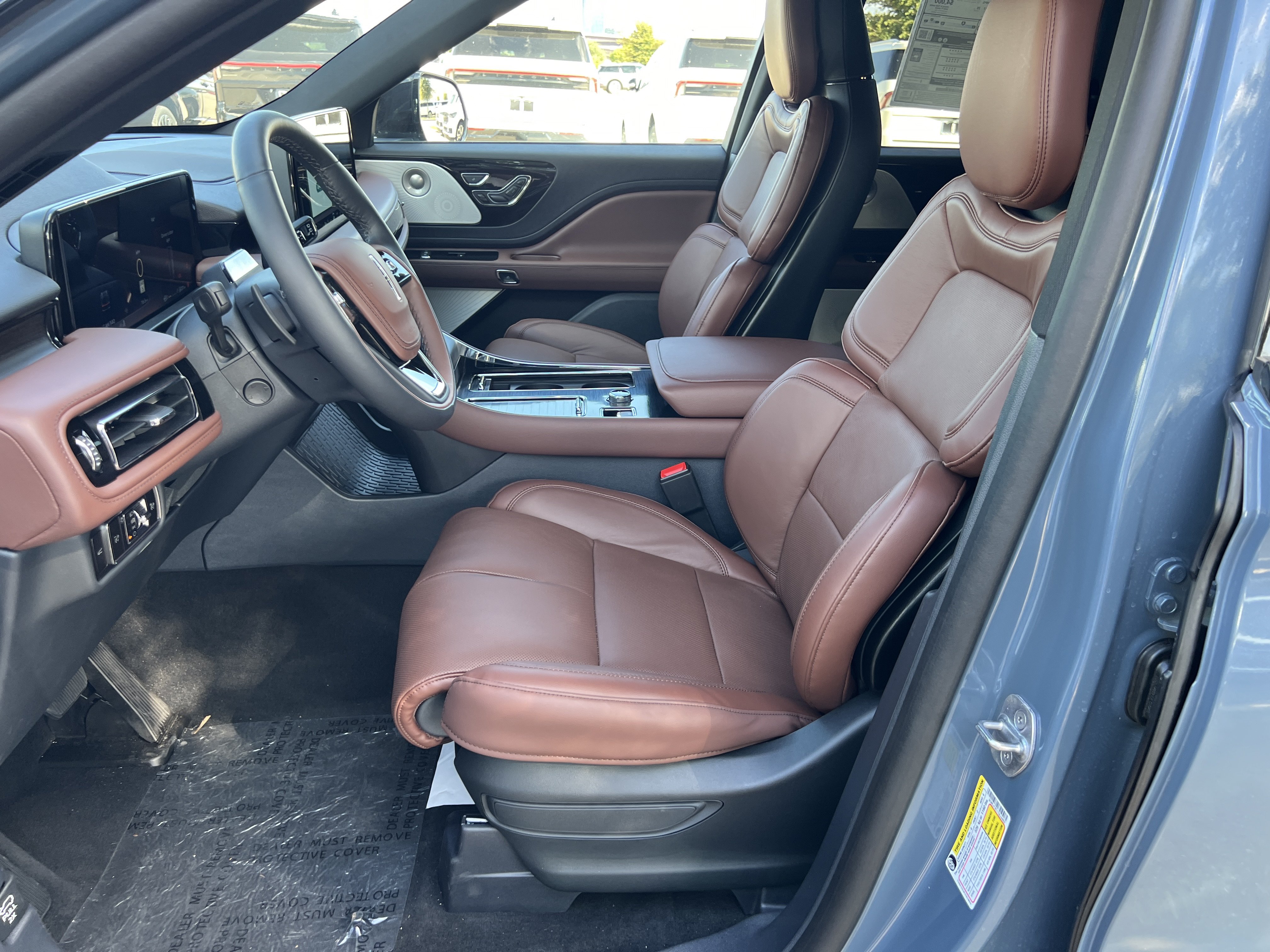 New 2026 Lincoln Aviator Reserve AWD/4WD image 14