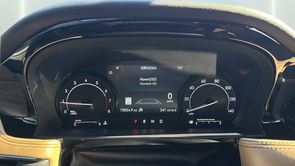 Used 2020 Lincoln Corsair Reserve w/ Equipment Group 201A FWD image 21
