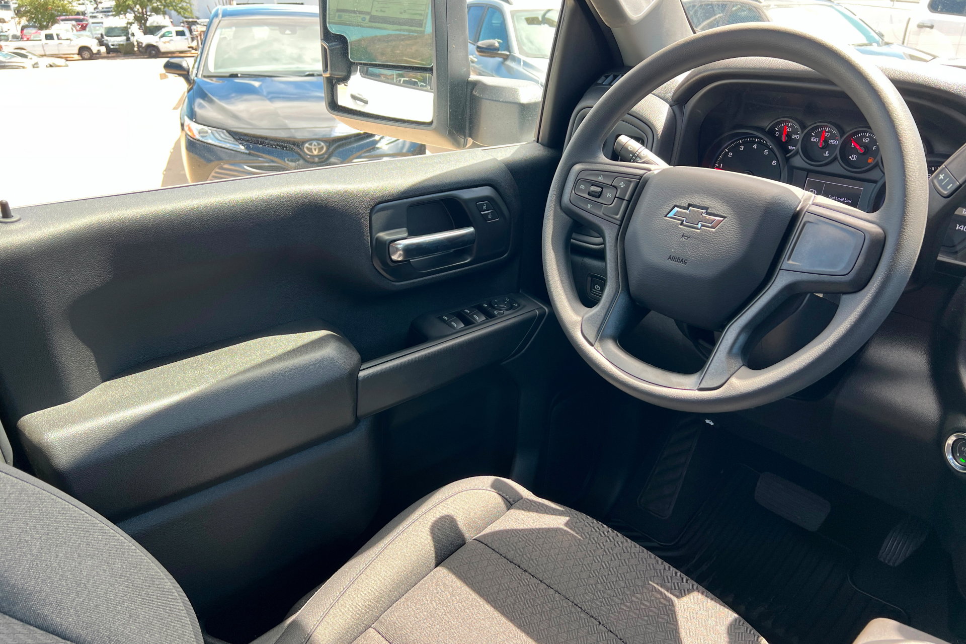 New 2026 Chevrolet Silverado 2500 Custom w/ Custom Value Package AWD/4WD image 12