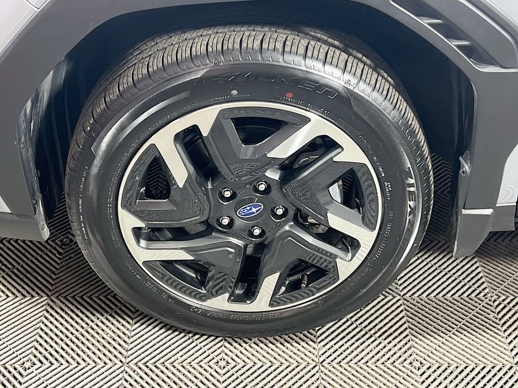 Certified 2025 Subaru Forester Limited w/ Popular Package #2 image 28