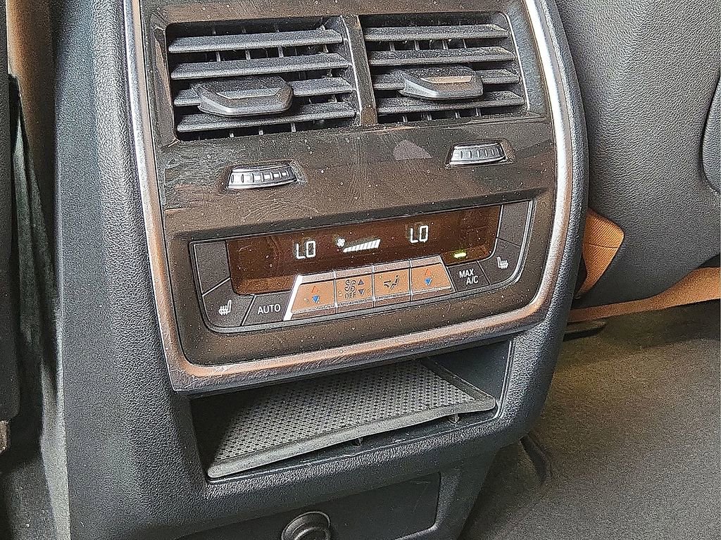 Used 2023 BMW X5 sDrive40i RWD image 17