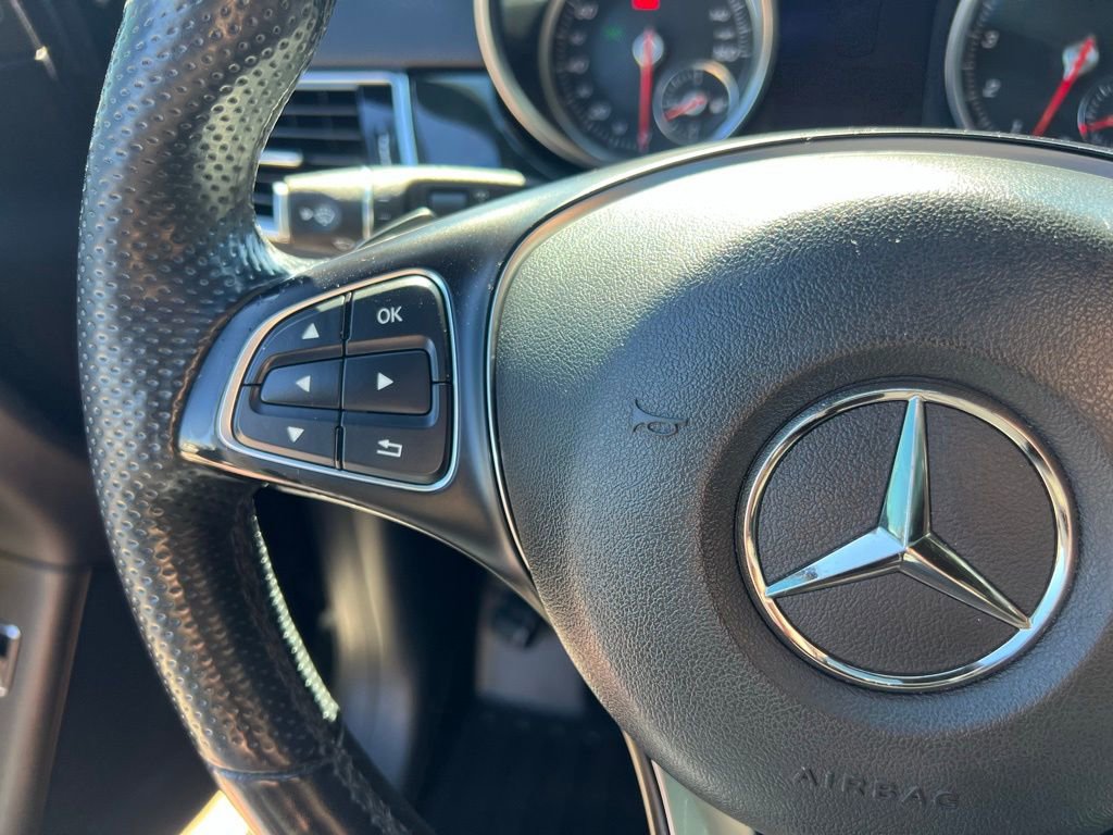 Used 2019 Mercedes-Benz GLE 400 4MATIC image 40
