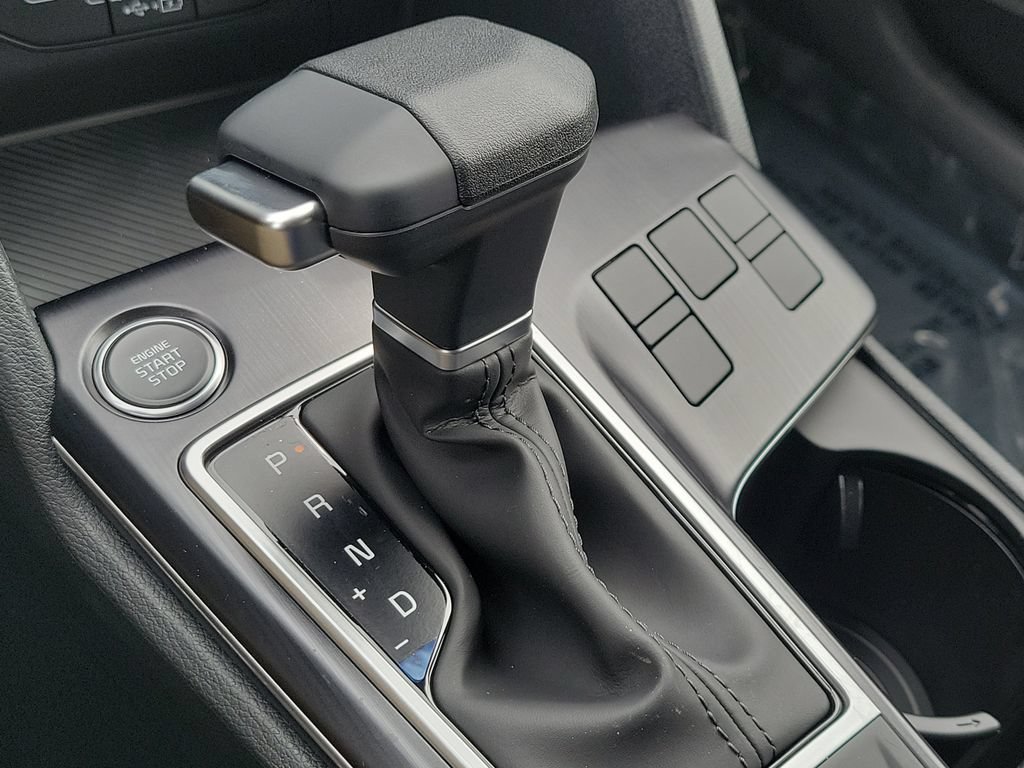 New 2026 Kia Sportage LX FWD image 19