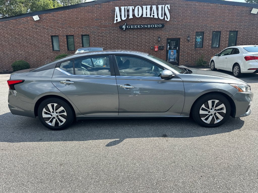 Used 2019 Nissan Altima 2.5 S FWD image 8