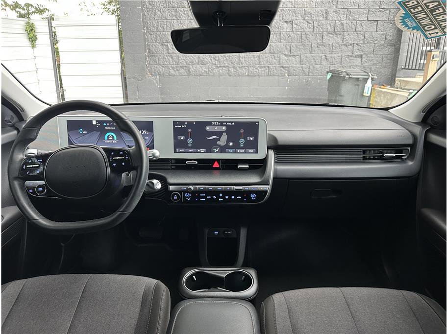 Used 2024 Hyundai Ioniq 5 SE AWD/4WD image 17