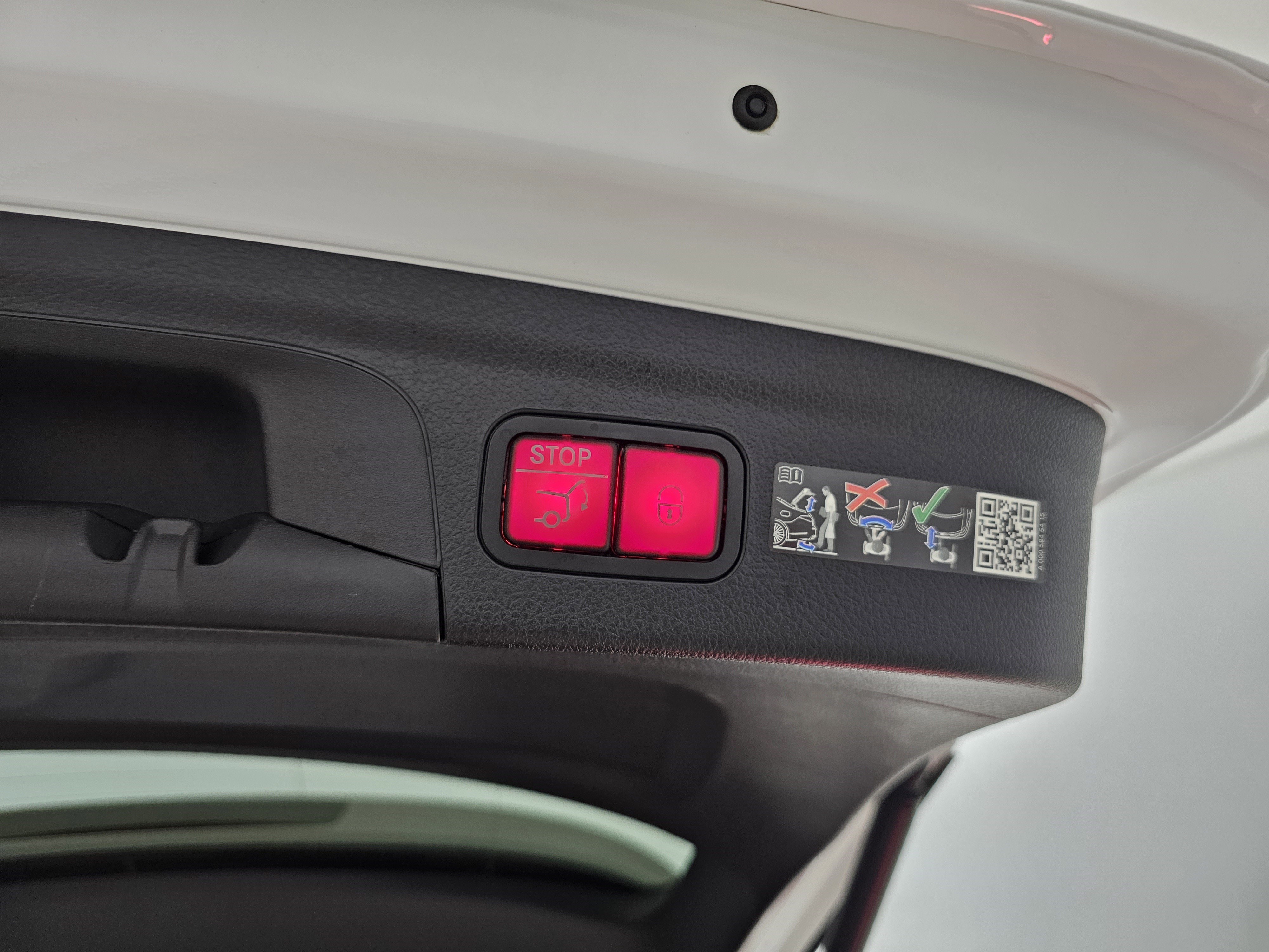 Used 2025 Mercedes-Benz GLE 450 4MATIC image 26