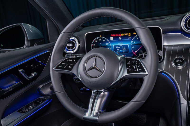 New 2026 Mercedes-Benz GLC 300 image 15