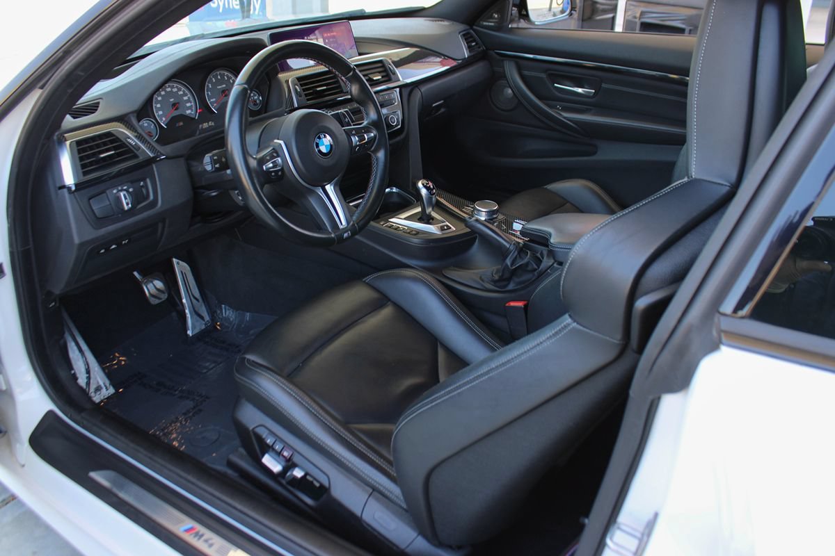 Used 2018 BMW M4 Coupe RWD image 15