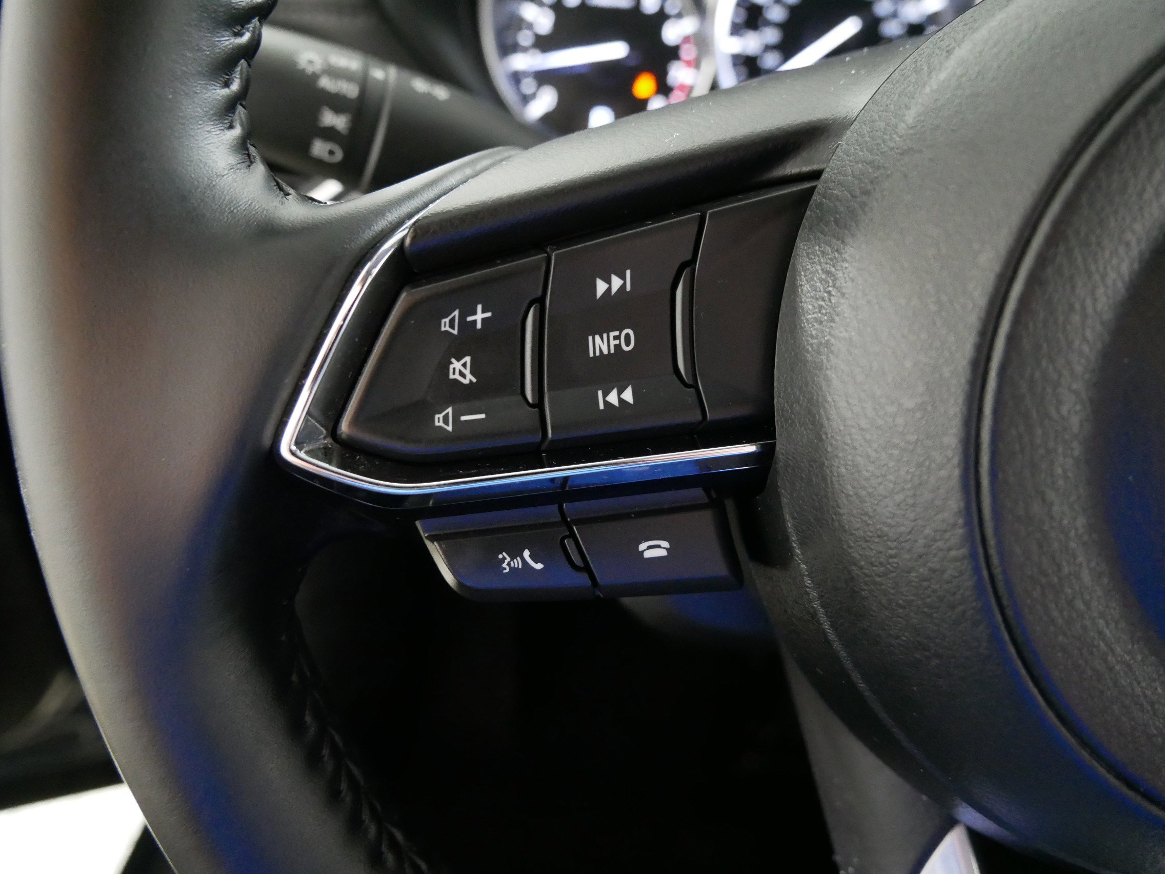 Certified 2025 MAZDA CX-5 AWD 2.5 S w/ Select Package image 27