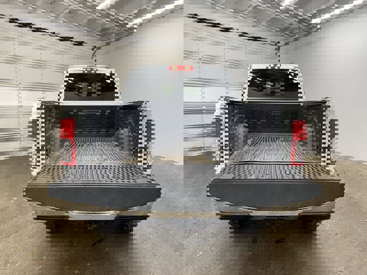 Used 2024 RAM 2500 Big Horn image 28