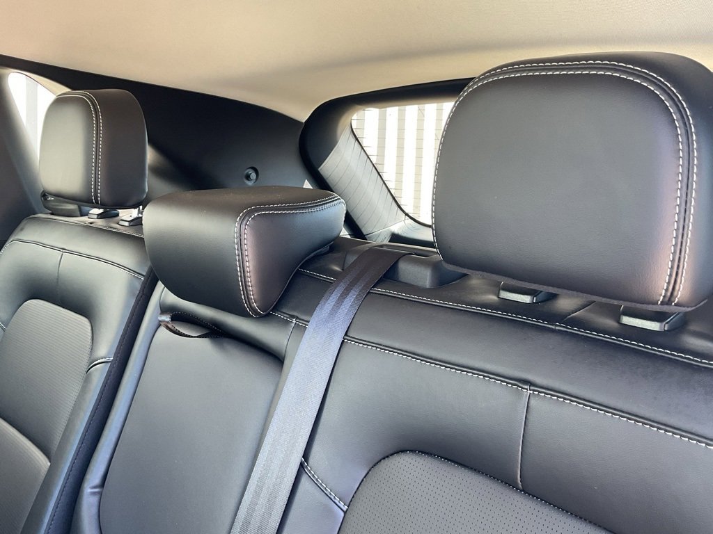 Used 2023 Ford Escape Platinum w/ Class II Trailer Tow Package image 17