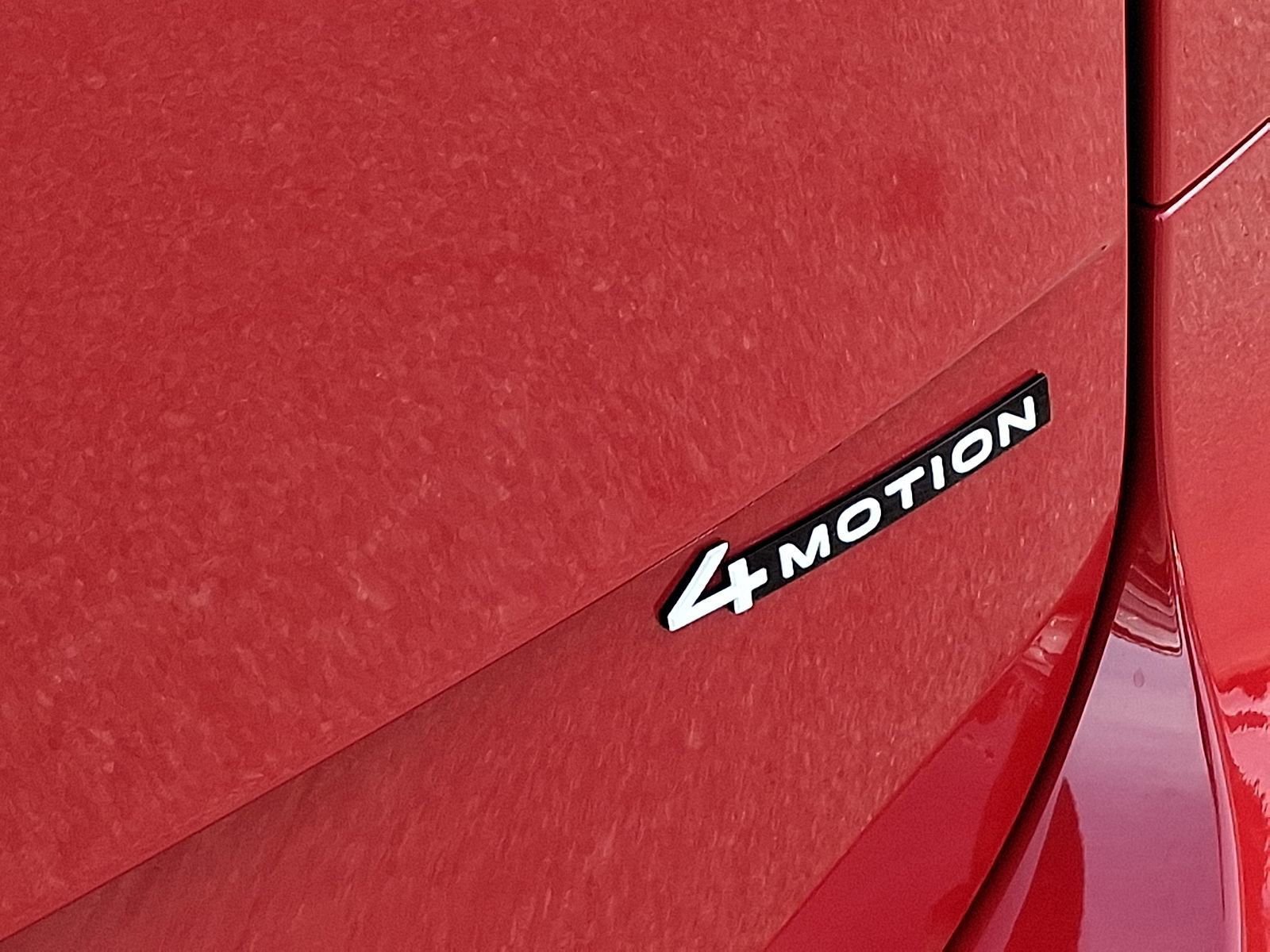 Used 2025 Volkswagen ID. Buzz Pro S Plus image 36