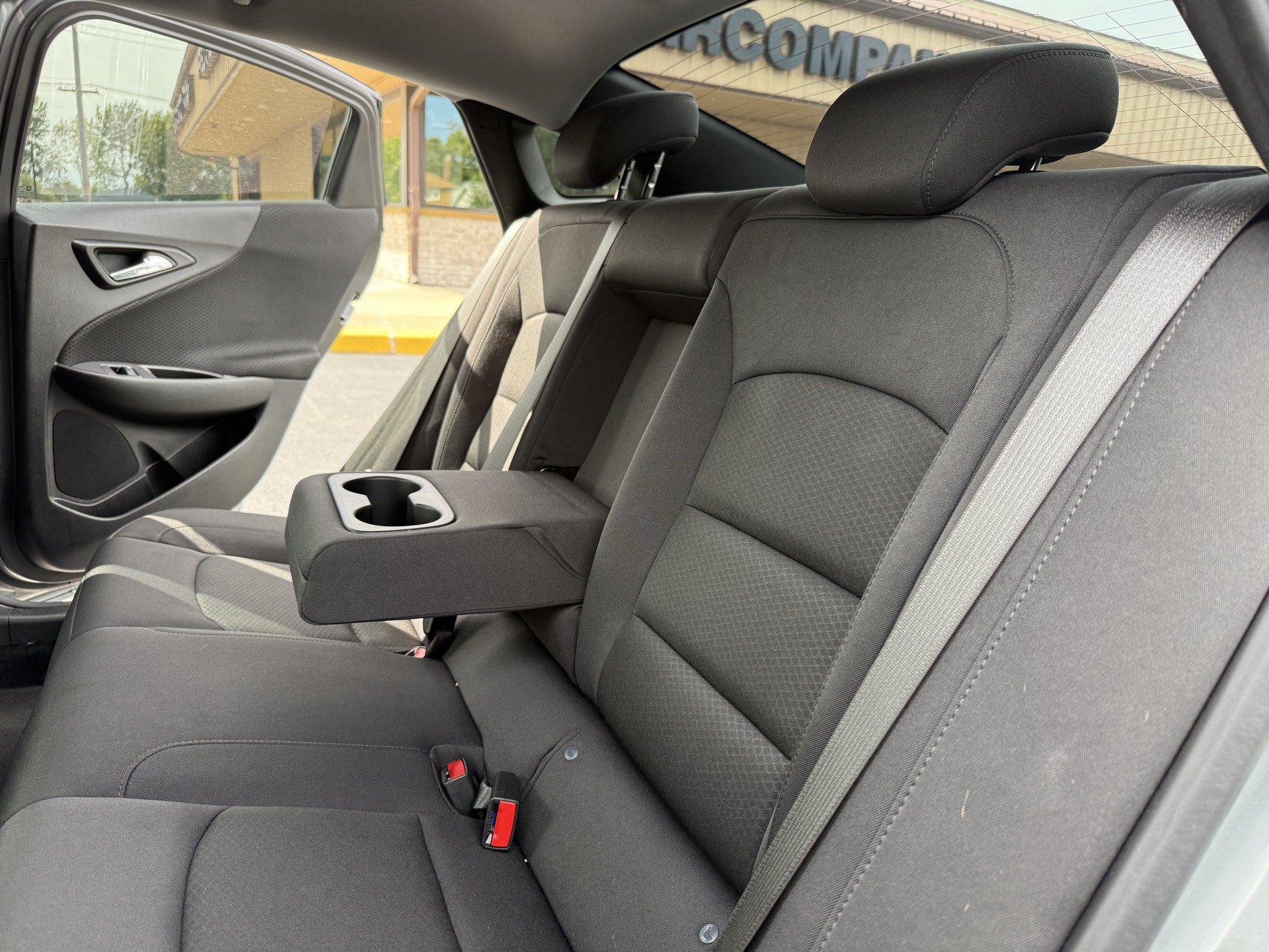 Used 2025 Chevrolet Malibu LT FWD image 28