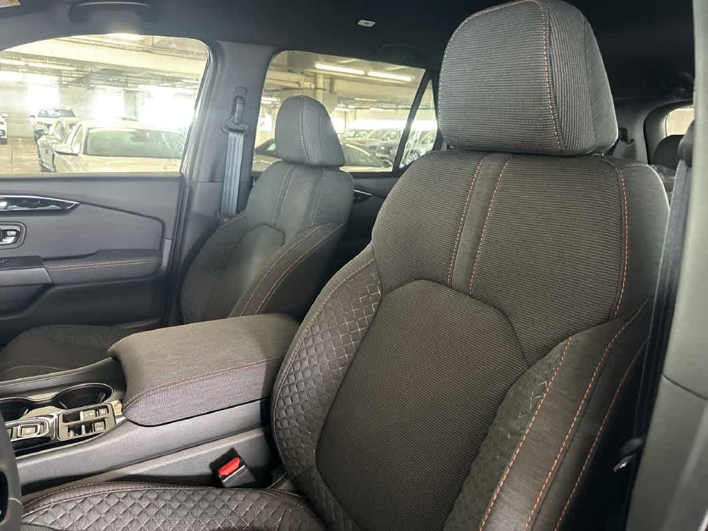 New 2026 Honda Pilot Sport image 13
