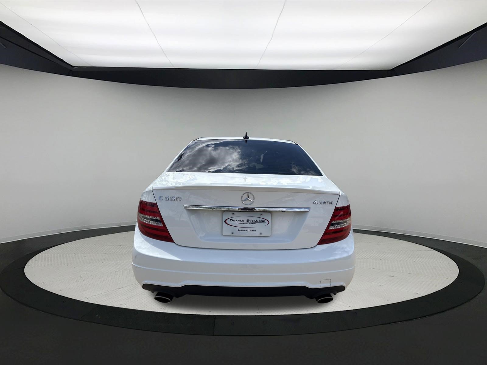 Used 2014 Mercedes-Benz C 300 4MATIC Sedan image 6