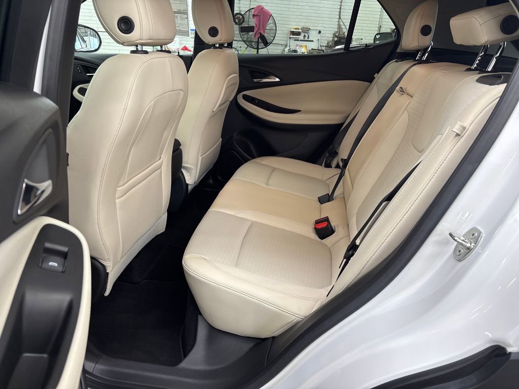 Used 2023 Buick Encore GX Select FWD image 16