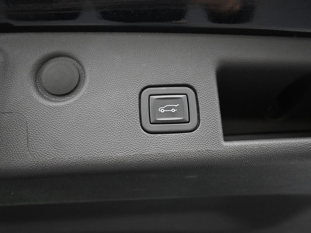 Certified 2022 Chevrolet Equinox LT image 11