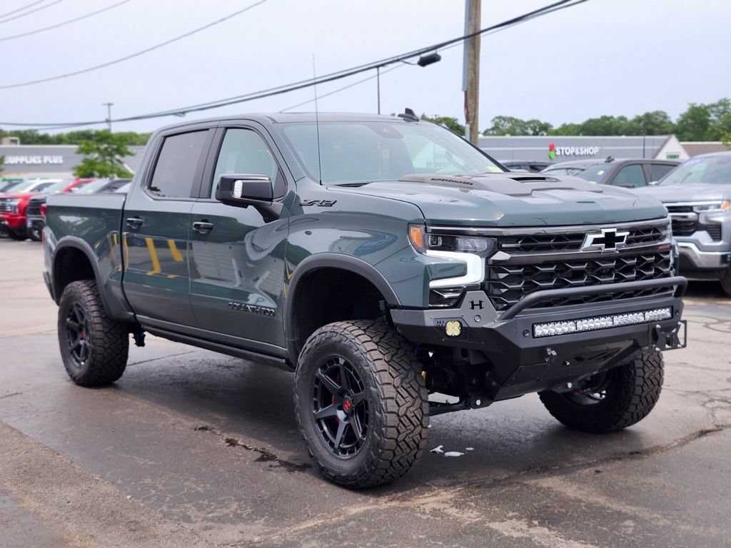 New 2026 Chevrolet Silverado 1500 ZR2 w/ Dark Appearance Package AWD/4WD image 7