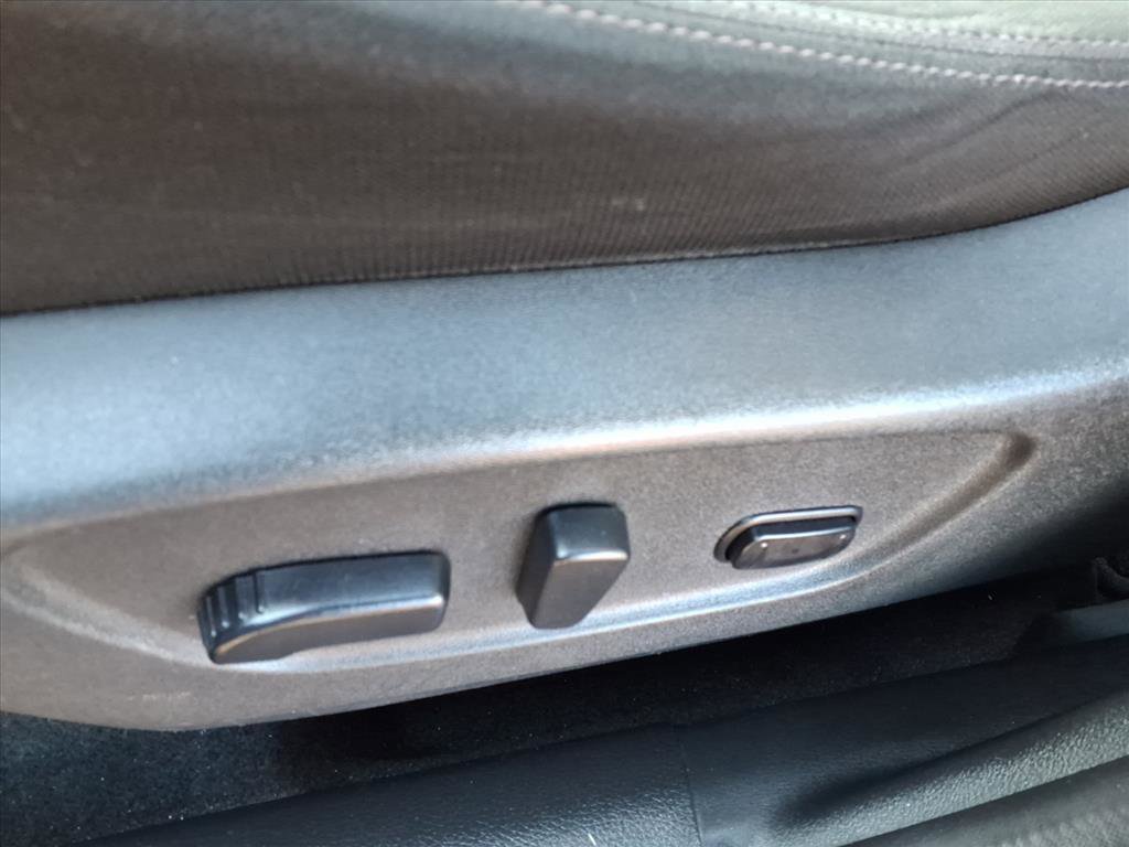 Used 2018 Nissan Rogue Sport SV w/ SV All-Weather Package image 19