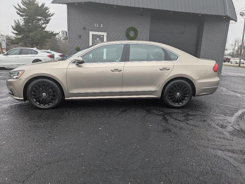 Used 2016 Volkswagen Passat 1.8T SE image 2