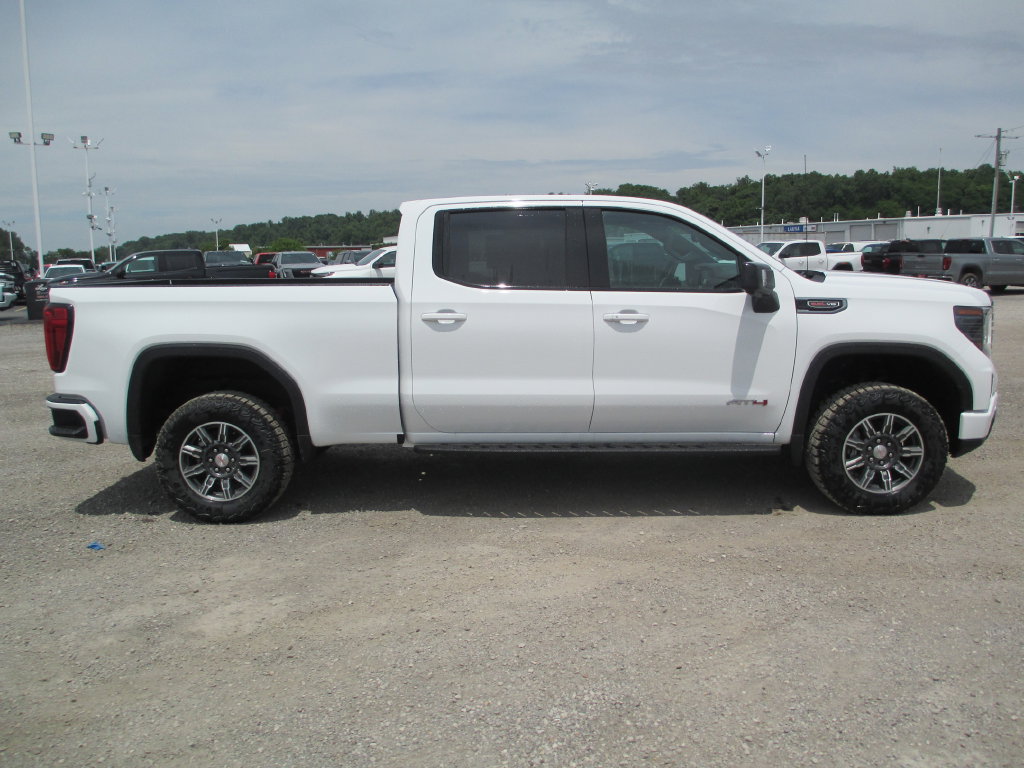 New 2026 GMC Sierra 1500 AT4 w/ AT4 Premium Package AWD/4WD image 3