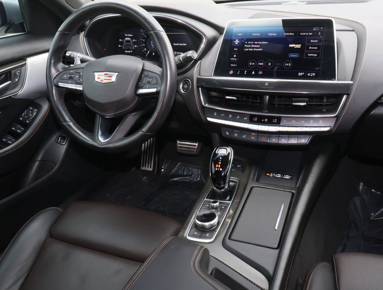 Used 2023 Cadillac CT5 V w/ Premium Package RWD image 9