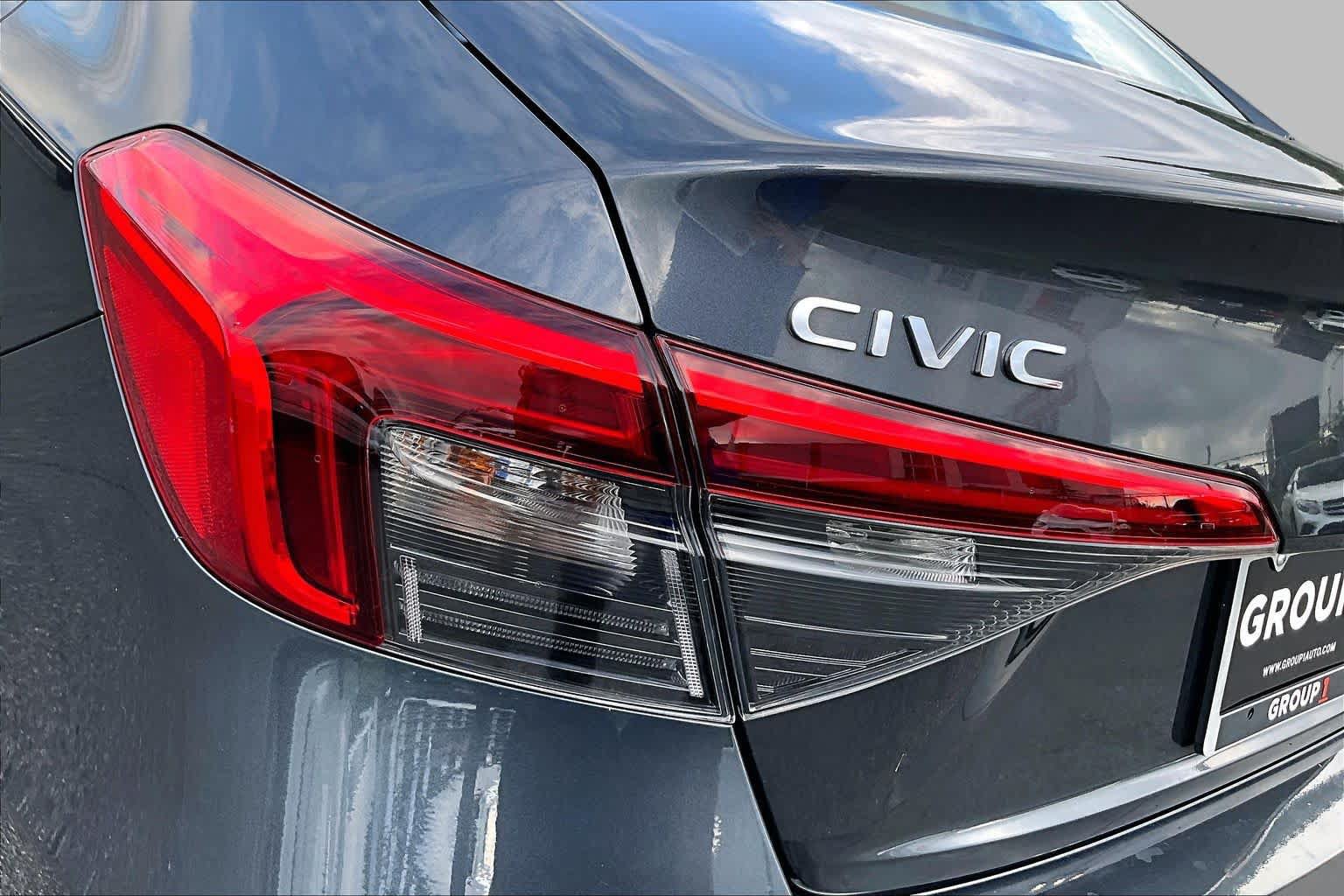 Used 2024 Honda Civic EX image 28