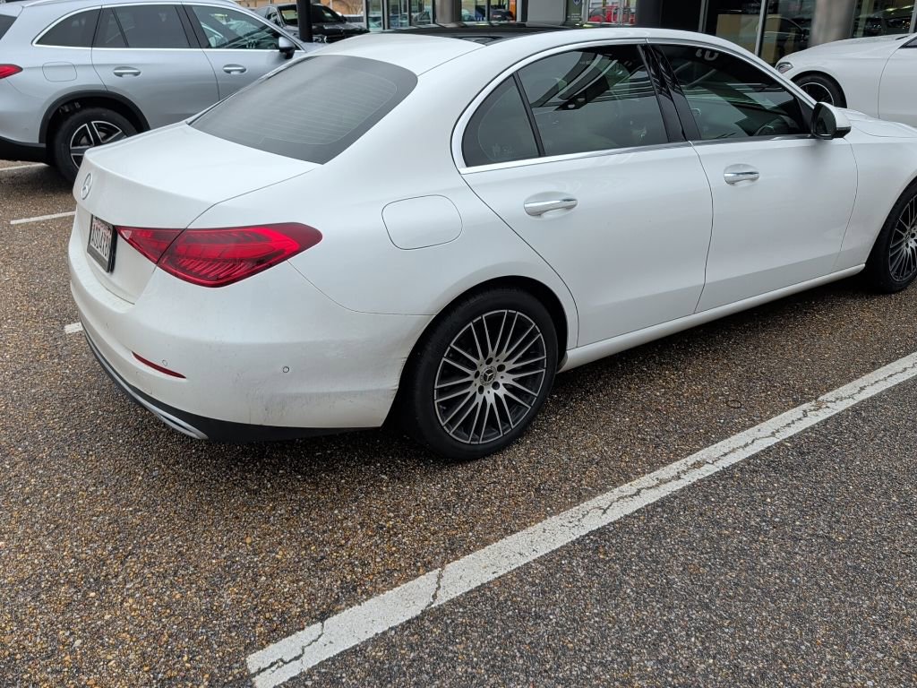 Used 2024 Mercedes-Benz C 300 Sedan image 9