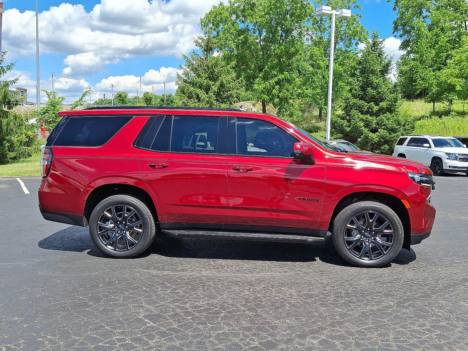 Used 2023 Chevrolet Tahoe RST w/ Luxury Package AWD/4WD image 7