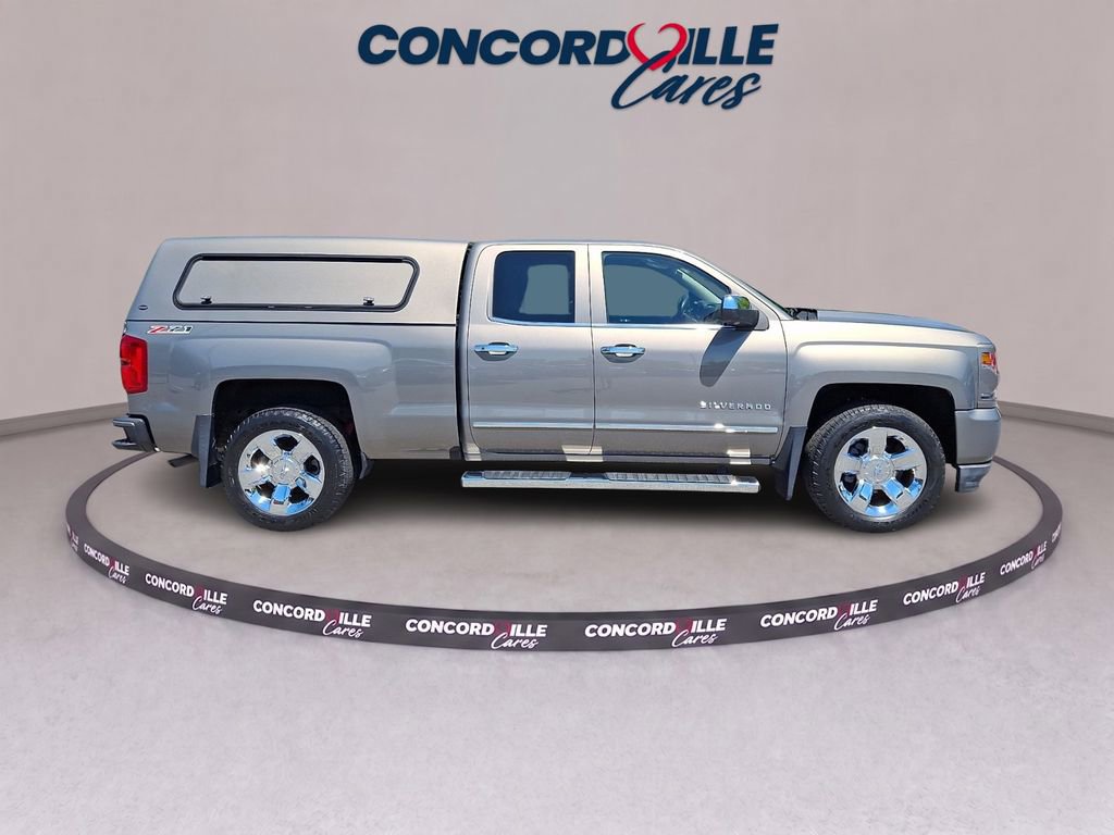 Used 2017 Chevrolet Silverado 1500 LTZ Z71 w/ LTZ Plus Package AWD/4WD image 7