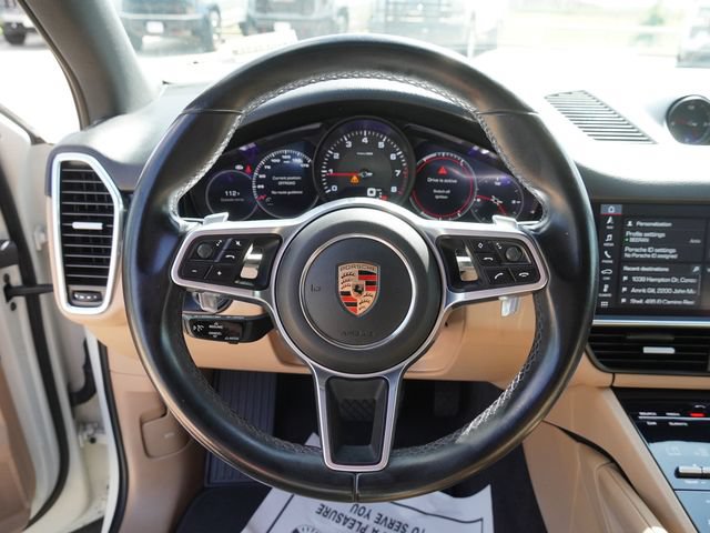 Used 2020 Porsche Cayenne AWD/4WD image 27